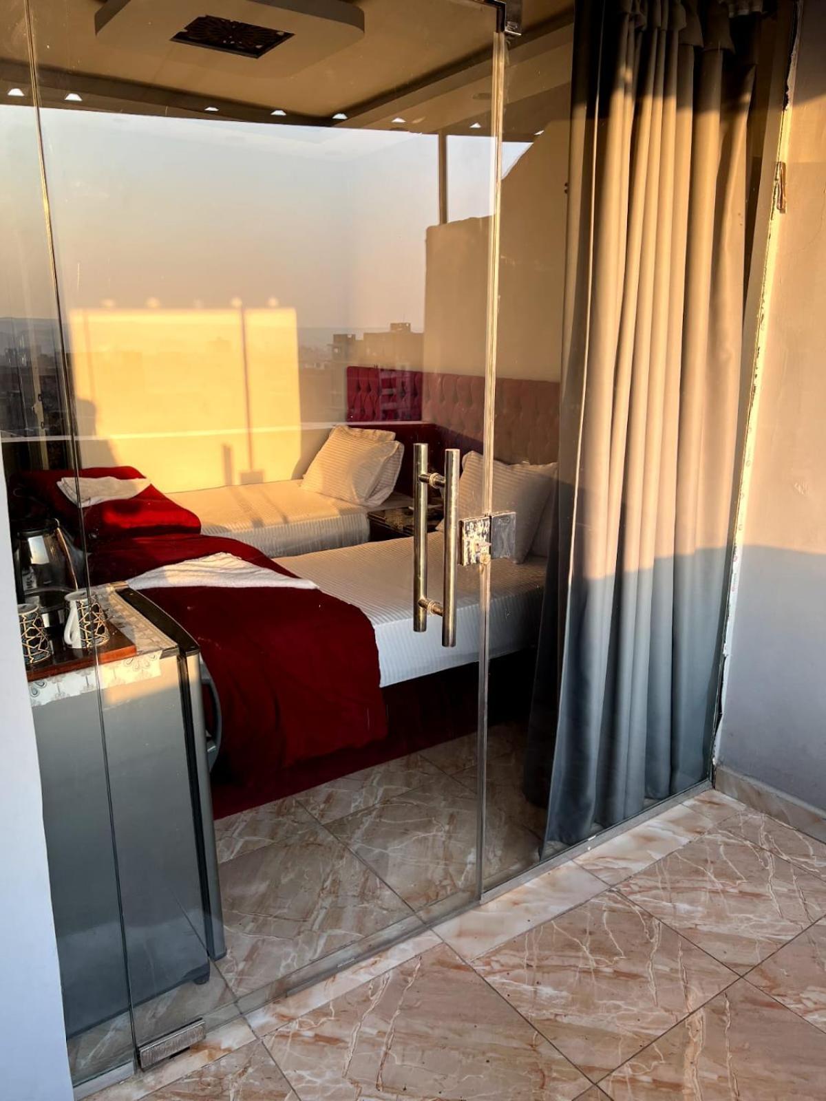 Orion Pyramids View Hotell Kafret el-Gabal Exteriör bild