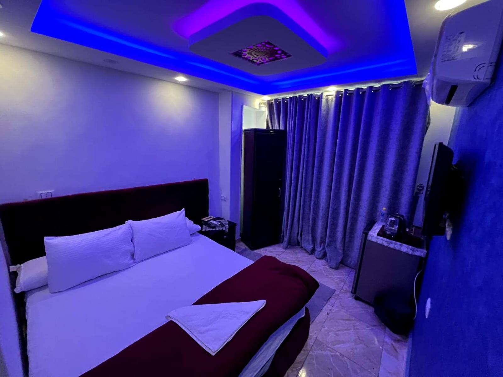 Orion Pyramids View Hotell Kafret el-Gabal Exteriör bild